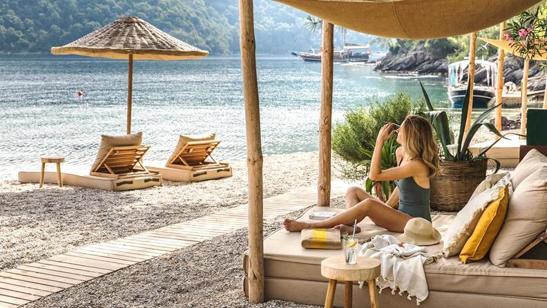 Hillside Beach Club Yaz Sezonunu Açtı