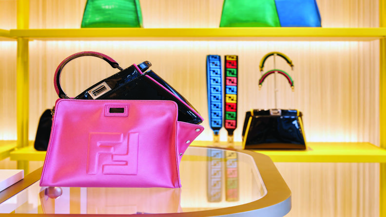 Fendi Peekaboo Bar İstanbul'da