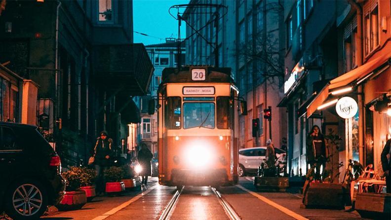 Kadıköy Yeldeğirmeni'nde Gezilecek ve Keşfedilecek Yerler Listesi