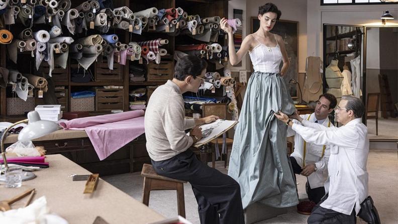 Mutlaka İzlemeniz Gereken Moda Film ve Dizileri