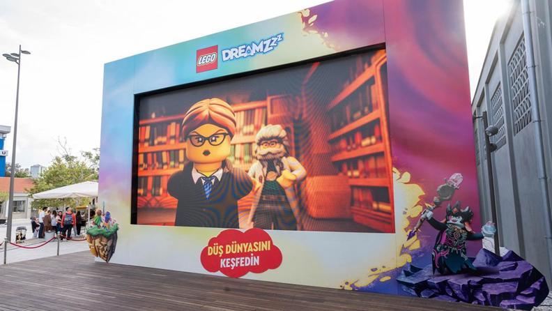 The LEGO Group'tan Çocuklar İçin Özel Gösterim