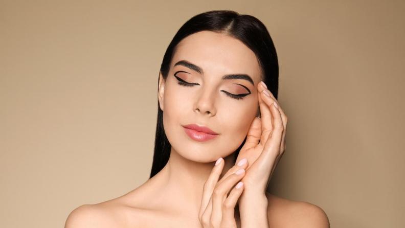 Mükemmel Eyeliner Uygulamanın 5 Püf Noktası