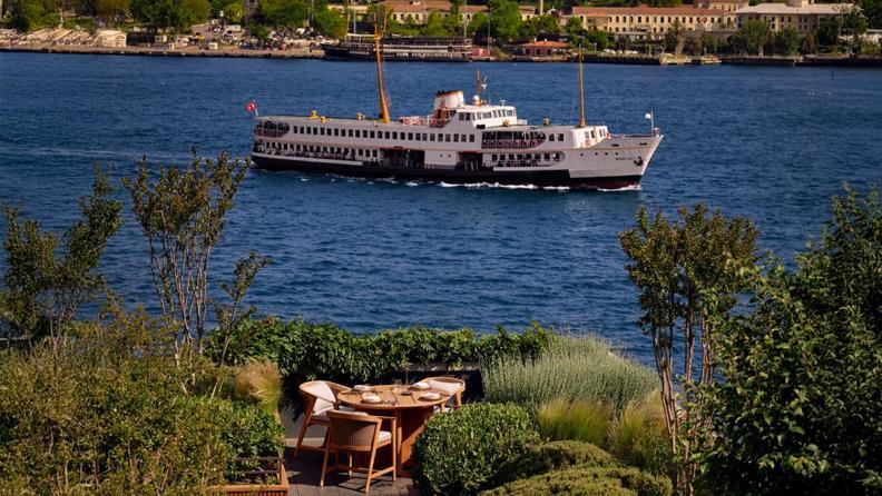 Haftanın Mekanı: Gallada & Topside Bar