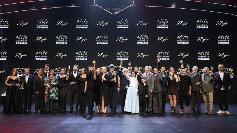Yapı Kredi Afife Tiyatro Ödülleri 27. Kez Sahiplerini Buldu