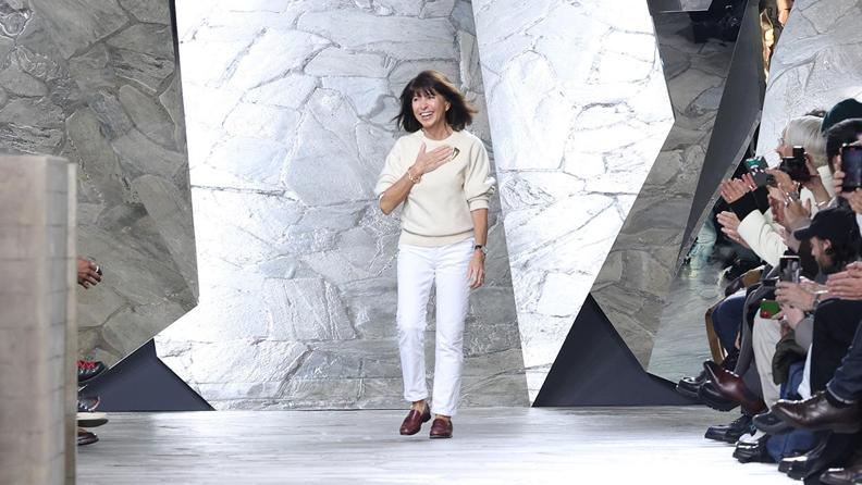 Véronique Nichanian Hermes'e Veda Ediyor