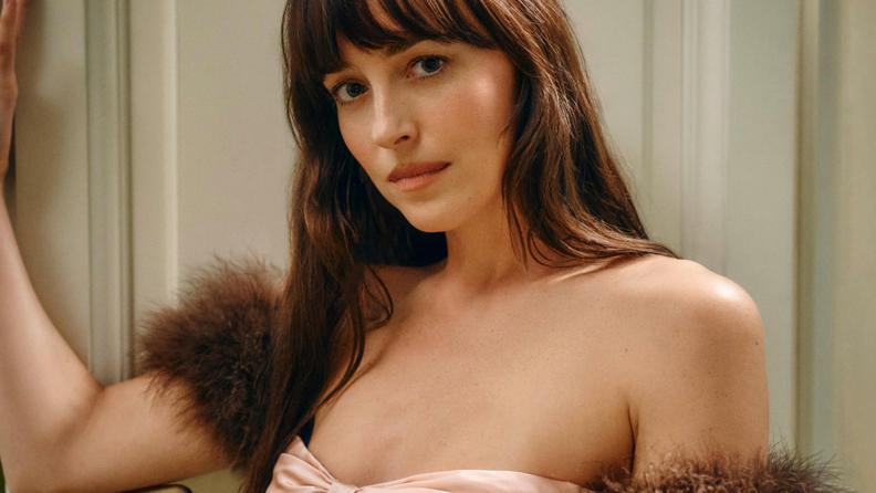 Dakota Johnson Yeni Rolüyle Moda Sahnesinde
