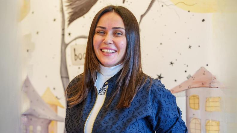 Yeni Hikayelerin İzinde