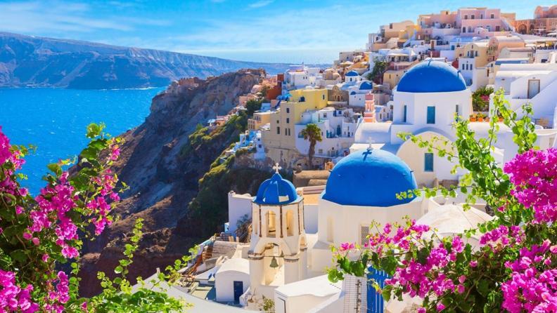 Santorini Gezi Rehberi 2026: Gezilecek Yerler, Plajlar ve Oteller