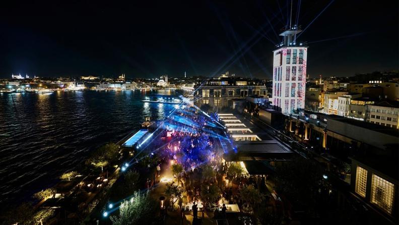 Lin Fanglu'nun “She's Bestowed Love” Eseri İstanbul'da